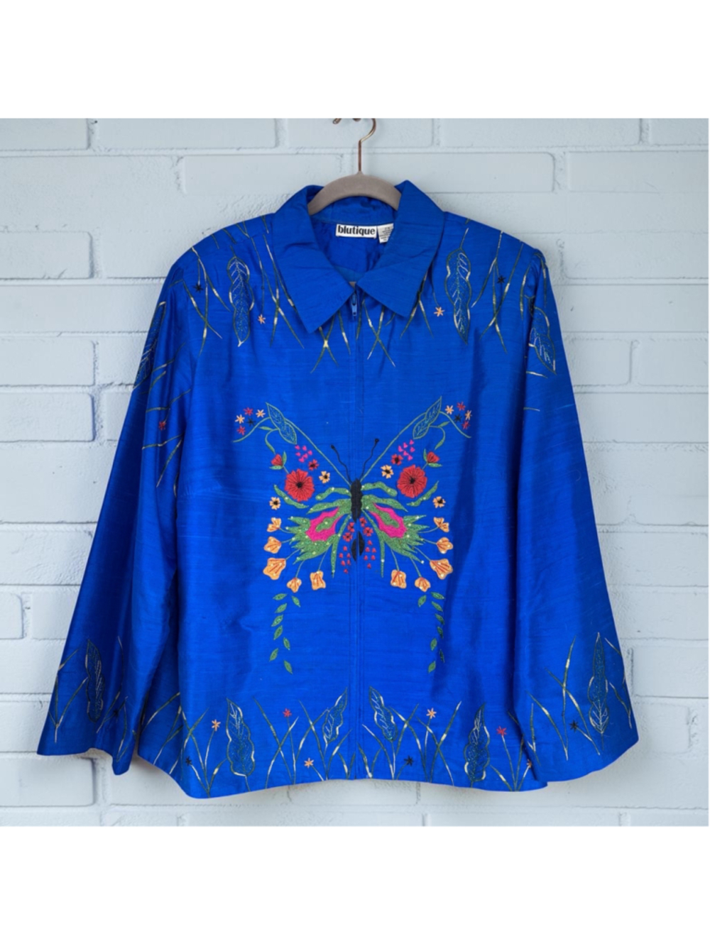 Blutique Women’s 2X 100% Silk Blue Embroidered Butterfly Long Sleeve Jacket